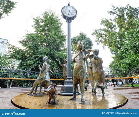 Monument `Odessa Time` Ukraine Editorial Photo - Image of outdoor ...
