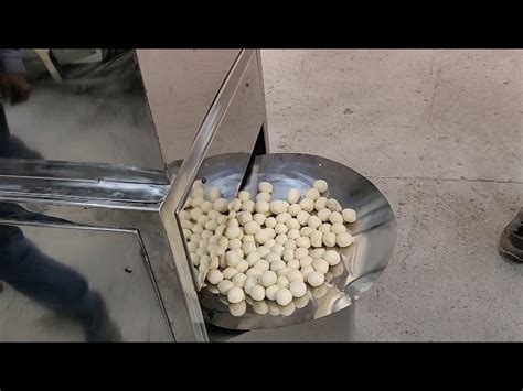 Sweets Making Machine - Fully Automatic Rasgulla Balls Making Machine ...