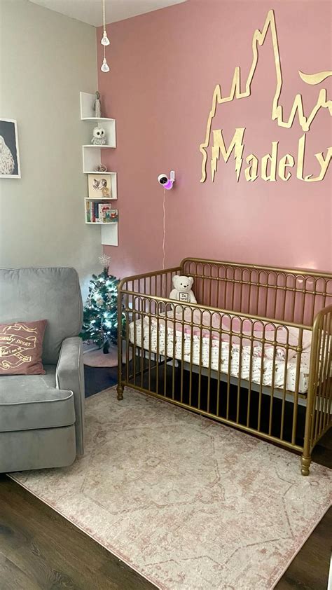 Pregnant stassi schroeder shows harry potter tribute in daughter s ...