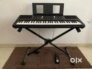 Yamaha PSR-E373 Keyboard with Original Packaging - Musical Instruments ...