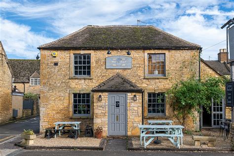 THE MOUSETRAP INN RESTAURANT, Bourton-on-the-Water - Menu, Prices ...