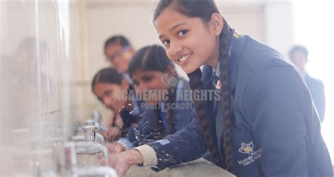 Academic Global School