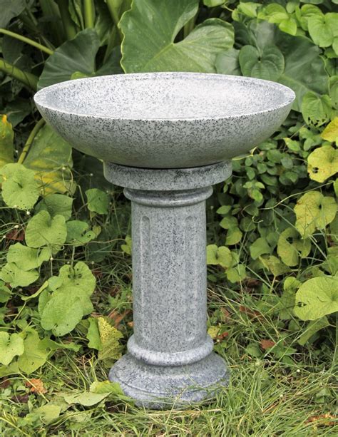 Bird Bath Round Grey - Stewarts Garden Centre