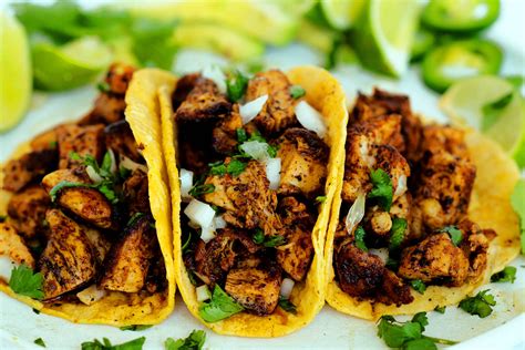 Easy Chicken Street Tacos (Juicy, Authentic, Mexican Flavor)