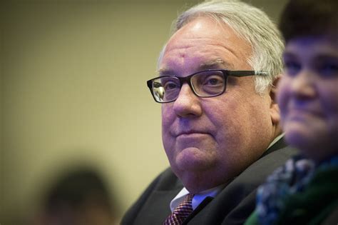 Buffett’s foundation committed to surpassing $1 billion in aid to ...