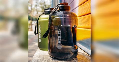 8 Best Gym Bottles To Get Your Hands On For The Perfect Workout | LBB