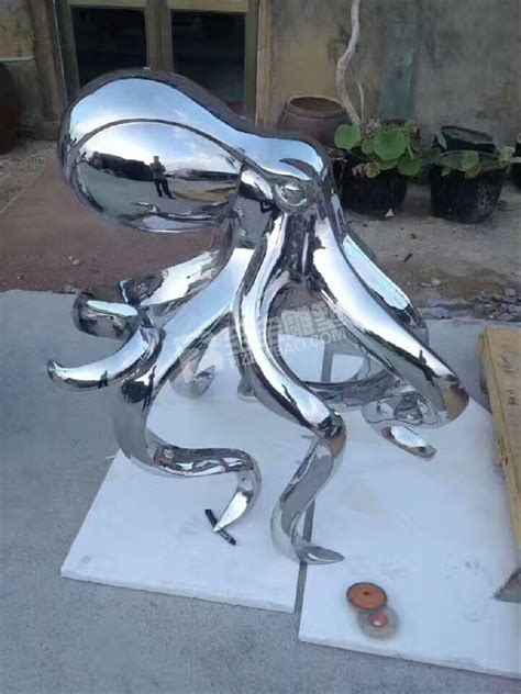 镜面不锈钢雕塑梅花鹿-杭州金兔子文化创意有限公司
