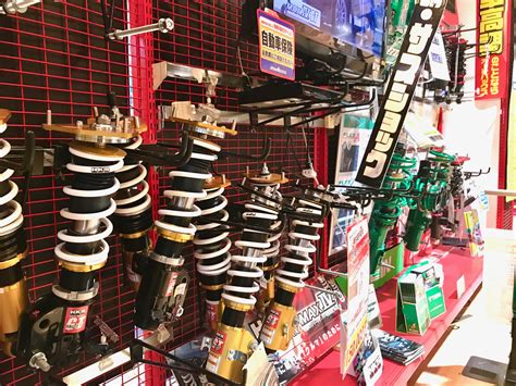 Japan's largest auto parts and accessories shop AUTOBACS is amazing! | Japan Shopping Now