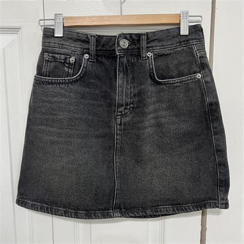 Urban Outfitters Women's Black Skirt | Depop