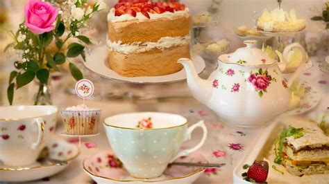 Indulging in Opulence: Top 10 Luxury Tea Brands in India – Gardens Of India