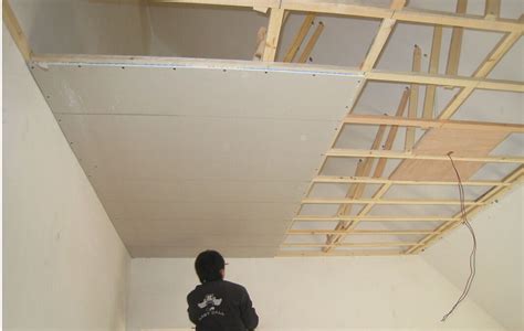 pvc扣板吊顶安装工艺与安装步骤 - 装修保障网