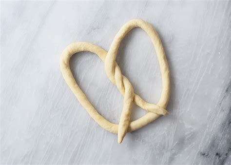 Copycat Auntie Anne's Pretzel Recipe