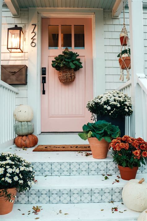 23 Easy DIY Fall Front Door Decor - Sparkling Boy Ideas
