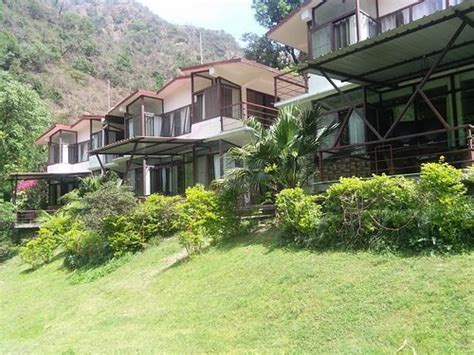 HAUT MONDE HILL STREAM RESORT AND SPA - 2025 Resort Reviews & Photos ...