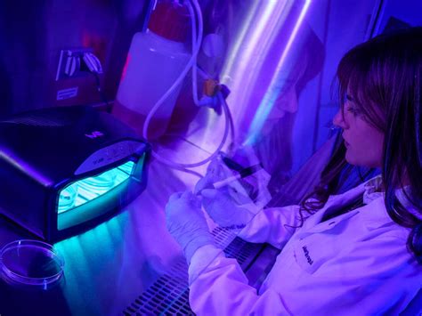 Gel manicure safety: What to know about UV nail dryers and cancer risk ...