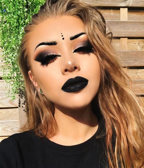 emo dark makeup