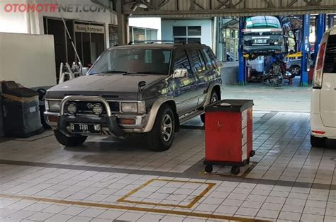 Yang Tertarik, Yuk Cek Biaya Servis Rutin Nissan Terrano di Bengkel ...