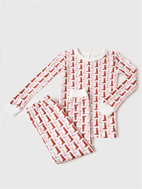 Lila And Hayes Girls' Ava Pajama Set | $56.00 | Saint Bernard