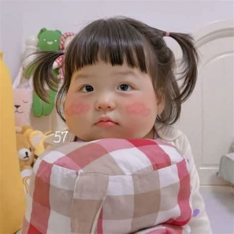 Telegram channel "🍬 丸子妹 摇一摇 表情 GIF 🧸" — @JavBros_GIF — TGStat