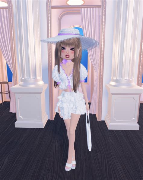 Dress To Impress Boardwalk Babe Outfit Ideas To Try