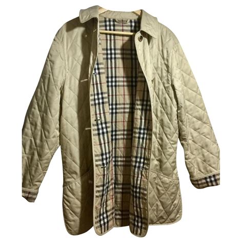 Burberry Diamond quilted jacket Beige Cream Polyester ref.444411 - Joli ...