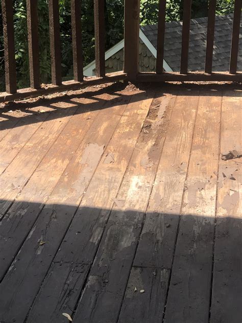 Help me refinish my deck : r/Decks