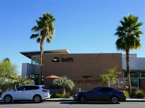 Koffi - Palm Springs, CA | Review & What to Eat