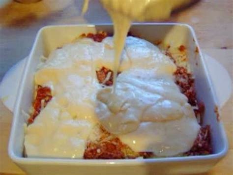 italian cheese sauce for lasagna