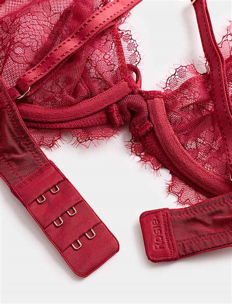 Buy Forget Me Not Lace Wired Plunge Bra (A-E) at Marks & Spencer