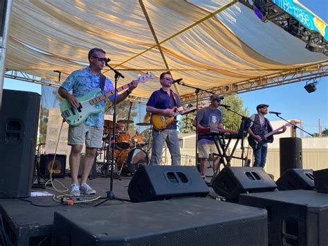 Acoustic Kitty Live in Claremont Village, 205 N Yale Ave, Claremont, CA ...