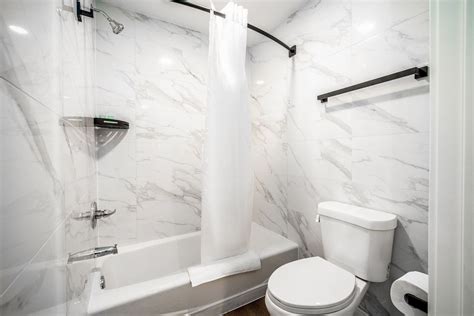 Amenities & Services | Aspire Inn Studios & Spa | Bellflower CA Hotel