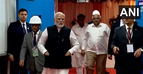 Gujarat: PM Modi dedicates to nation two reactors at Kakrapar Atomic ...