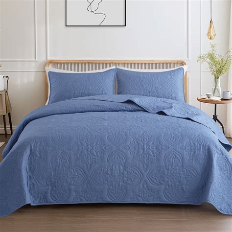 Whale Flotilla Soft Queen Quilt Bedding Set for All Seasons, Vintage ...