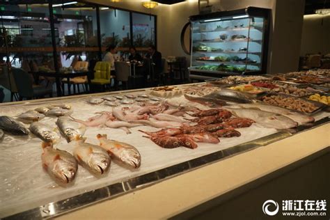 江门：海鲜货量充足 价格回落购销畅旺_邑闻_江门广播电视台