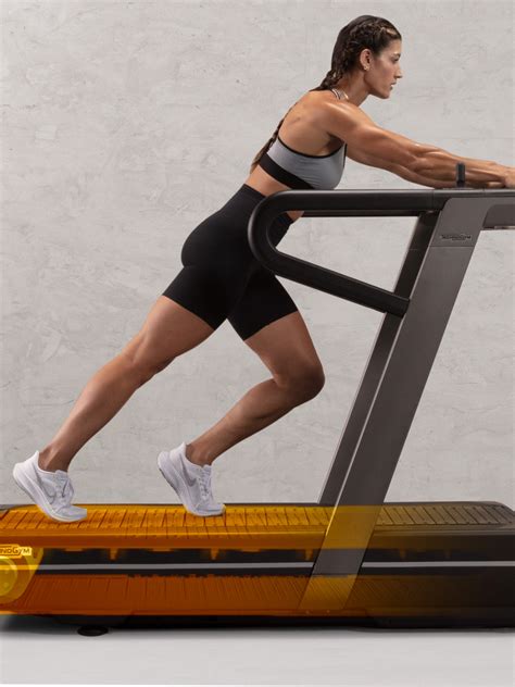 Technogym Run: HIIT treadmill for high intensity workouts at home ...