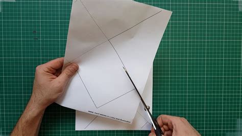 How to Make an Exploding Present Box 的图像结果