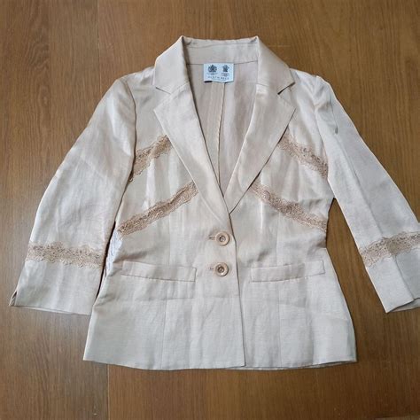 AUSTIN REED ベージュ テーラードジャケット - メルカリ