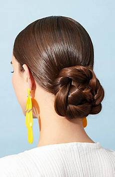 bun type hairstyles 20 stylish bun hairstyles that you will want to copy the bun type hairstyles 20 stylish bun hairstyles that you will want to copy the