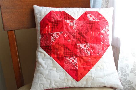Rezultat imagine pentru Quilted Heart Tutorial
