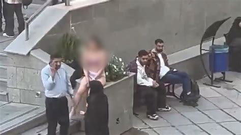 Une étudiante arrêtée en Iran après s'être déshabillée en public en ...