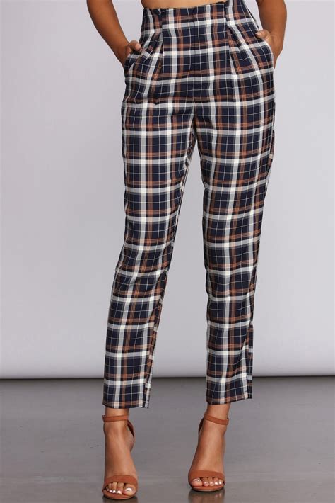 Plaid It Up Pants | Blue plaid pants, Bottom clothes, Plaid pants