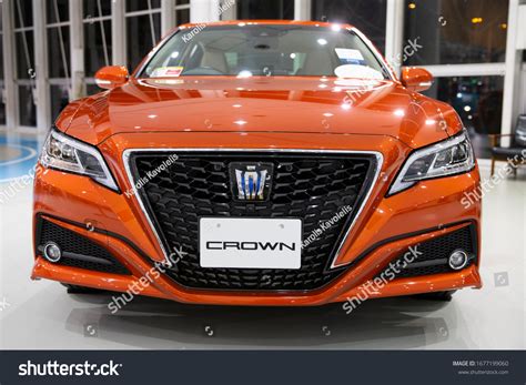 502 Toyota crown Images, Stock Photos & Vectors | Shutterstock