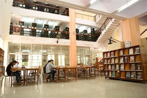 Everything You Need To Know About Shivaji College, DU