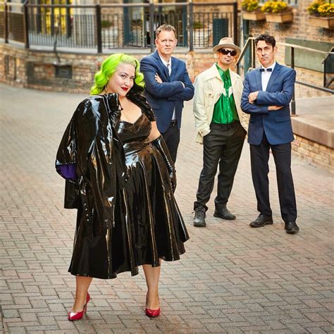 Kinda Fonda Wanda | The Trempealeau Hotel