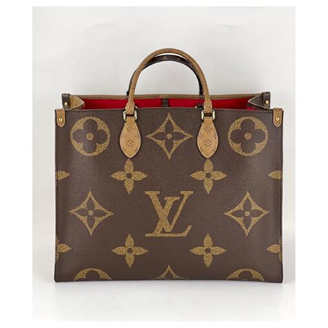 Louis Vuitton Tote Onthego Gm Giant Reverse Monogram Tote Bag Added ...