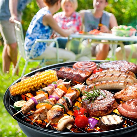 Nos conseils pour réussir sa soirée barbecue entre amis - Socopa