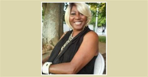 Obituary | Diane Bell | Lakes-Dunson-Robertson Funeral Home