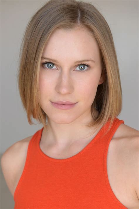 Pictures of Nora Marlowe