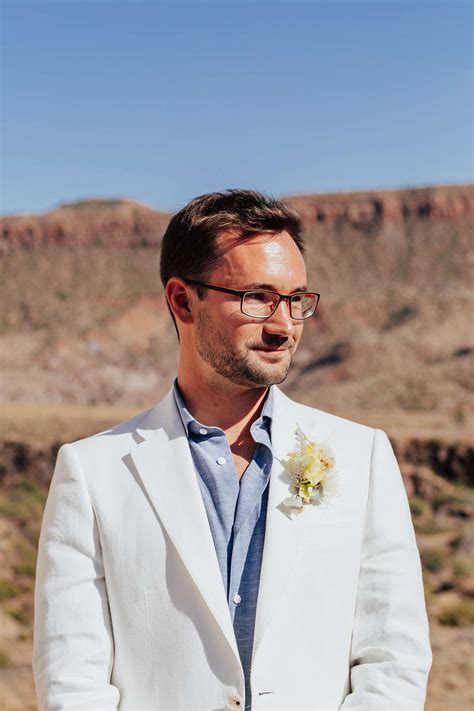 Informal Attire 的图像结果