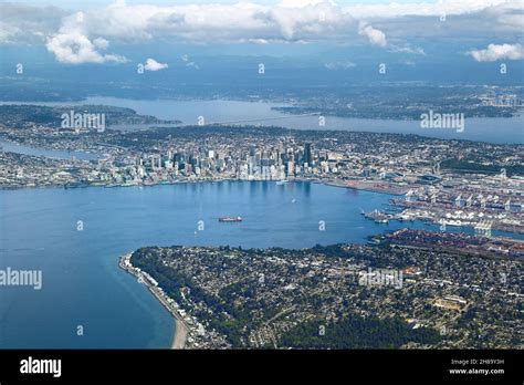 Seattle Aerial View 的图像结果